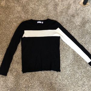 525 America Sweater